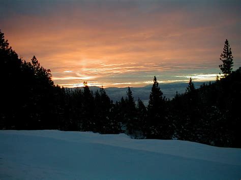 Scenic Photos Of The Lake Tahoe Basin Winter Sunset From