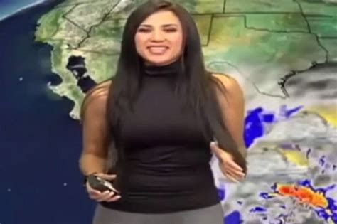 Video Weather Girl Susana Almeida Flashes Camel Toe Live On Tv Daily