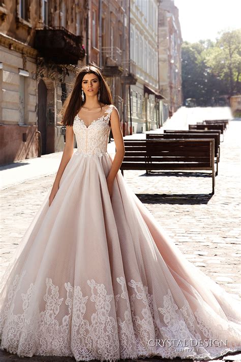 Have you found perfect wedding dress for wedding day? Crystal Design 2016 Wedding Dresses | Wedding Inspirasi