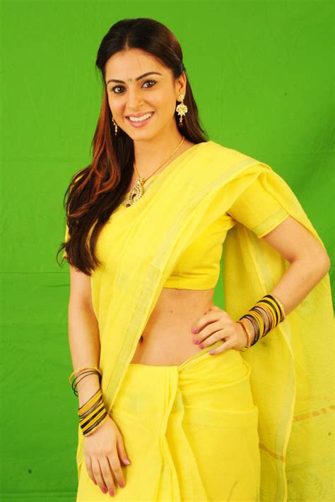 Hot And Spicy Actress Photos Gallery Tollywood Actress Shraddha Arya Saree Navel Show Photos In