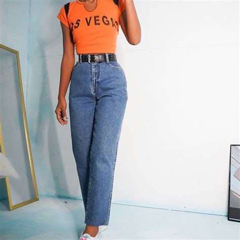 masha and jlynn on instagram “sold vintage 90 s cropped relaxed tapered fit mom jeans for a