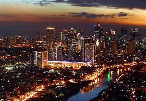 Top 8 Reasons To Visit Manila Philippine