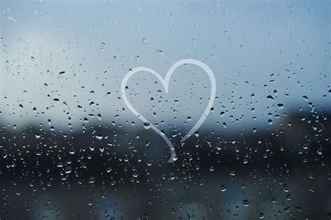 Love In The Rain Romantic Rain Photography