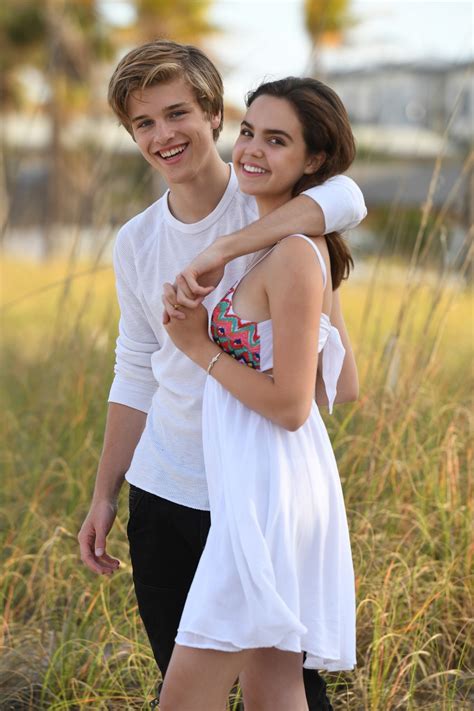 Madison winters is looking for a boyfriend and she stumbles upon jack logan's unusual profile. Bailee Madison Photoshoot With Her Boyfriend Alex Lange ...