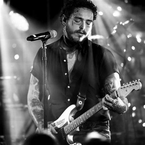 He debuted the song during his performance at bud light's dive bar tour in new york on the 5th of august 2019. Post Malone - Circles (Live in NYC) by skyhawk105 | Free ...