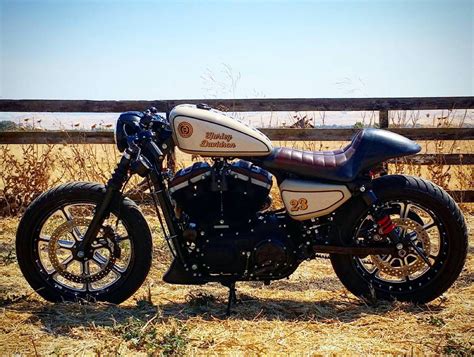 Harley 883 Iron Cafe Racer