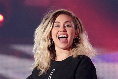 Miley Cyrus Responds To Backlash For Criticizing Hip Hop Prefers