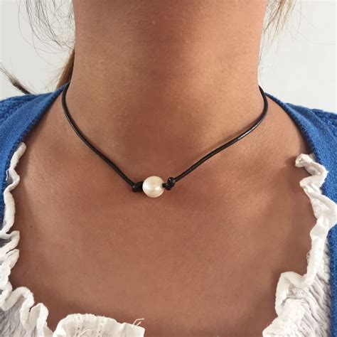 Free Shipping Genuine Leather Fresh Water Pearl Choker Sweet Necklace