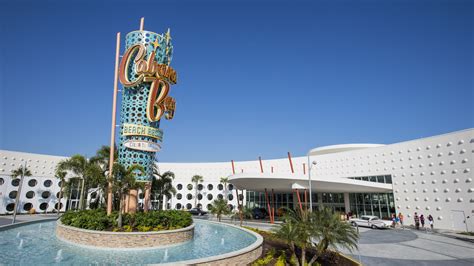 Universal Orlandos Cabana Bay Beach Resort Celebrates Grand Opening