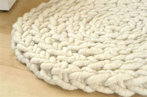 Bevor sie einen teppich online kaufen, möchten wir ihnen über unseren teppichboden online ratgeber ein nachschlagewerk im thema teppiche, teppichboden bzw. Wolle für Teppiche und Sitzkissen + Sitzpouf
