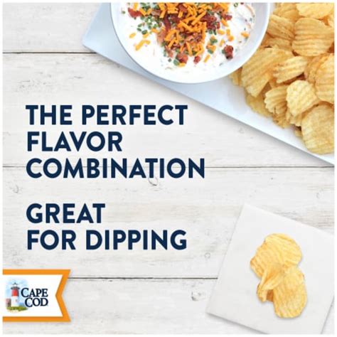 Cape Cod® Waves® White Cheddar And Sour Cream Kettle Cooked Potato Chips