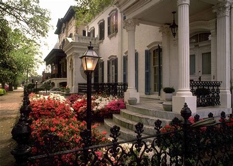 Savannah's holiday tour of homes and inns. Visit Savannah on a trip to The USA | Audley Travel