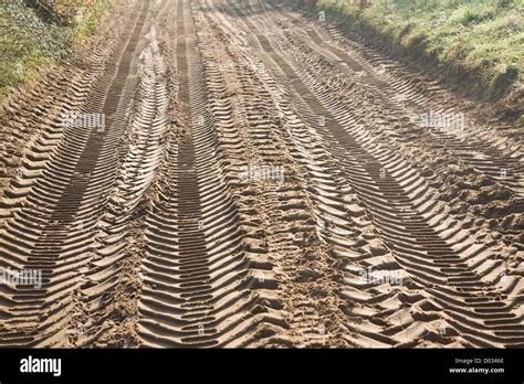 Tyre Marks Road Hi Res Stock Photography And Images Alamy