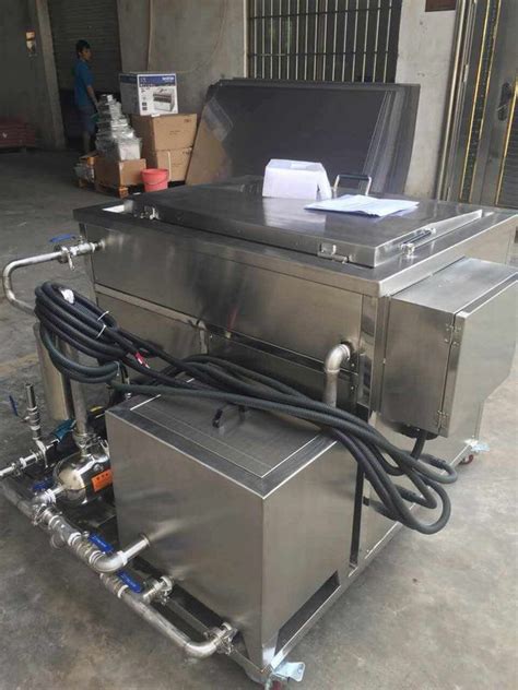 Econimical size ultrasonic cleaning machine , large ultrasonic cleaner with heater. Engine Components Automotive Ultrasonic Cleaner ...