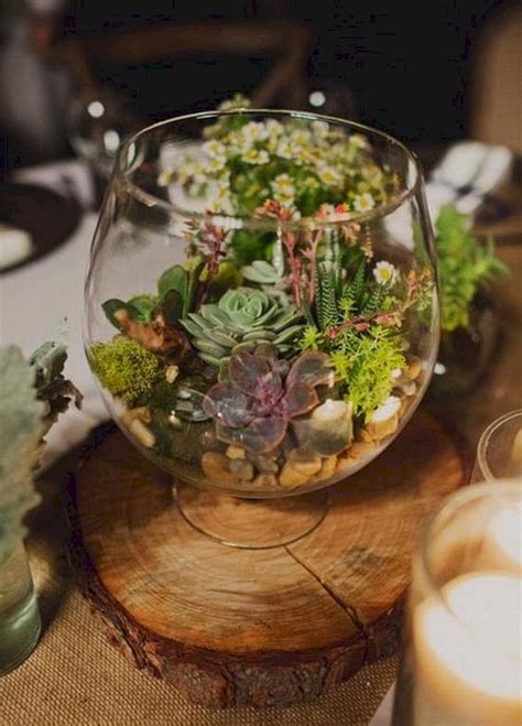 20 Rustic Centerpieces With Succulents