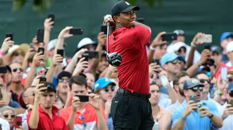 tiger woods wins pga tour championship for first pga tour victory since 2013 1 876 days ago