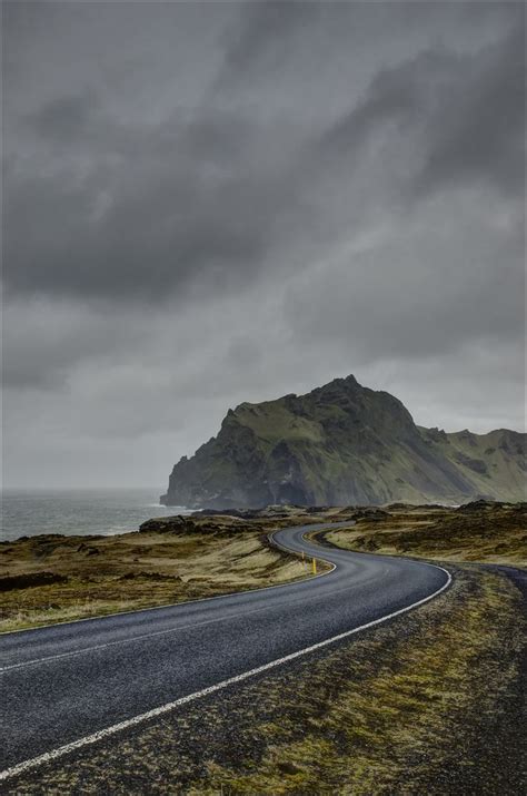 15 Photos That Will Make You Want To Visit The Island Of Heimaey Vestmannaeyjar Artofit