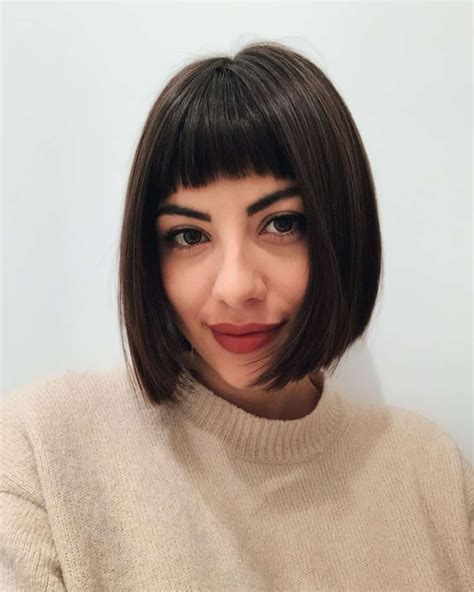 32 Best Blunt Cut Bob Haircuts For Every Face Shape 2022