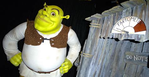Girl Gets Pulled Over With Shrek Makeup On And Twitter Has A Field Day