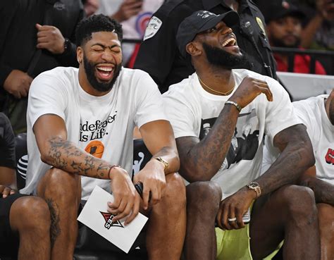 Clipper Collapse Lebron And Lakers Now Heaviest Title Favorite Since 2011