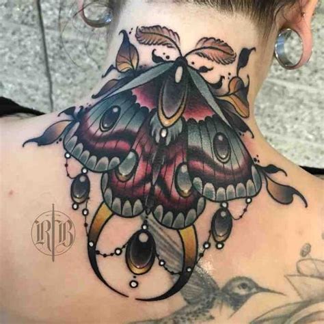 The Best Moth Tattoos Moth Tattoo Moth Tattoo Design Traditional