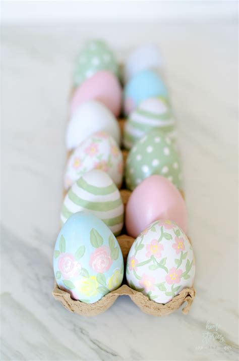 Beautiful And Simple Painted Easter Eggs