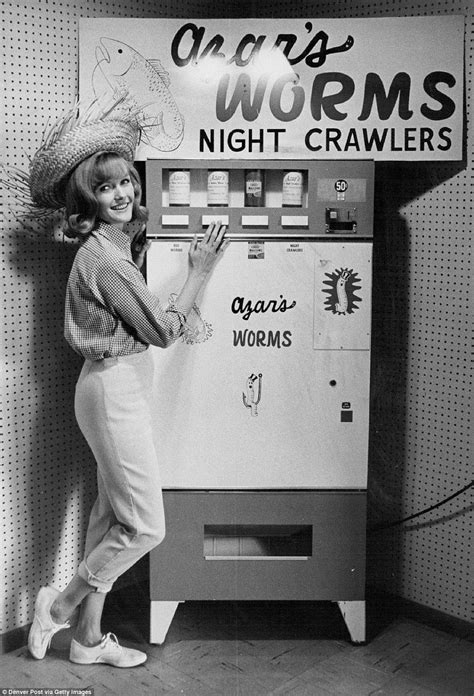 Whisky Sodas Spuds And Eggs Bizarre Vintage Vending Machines