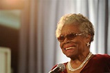 Maya Angelou, Poet, Activist And Singular Storyteller, Dies At 86 ...
