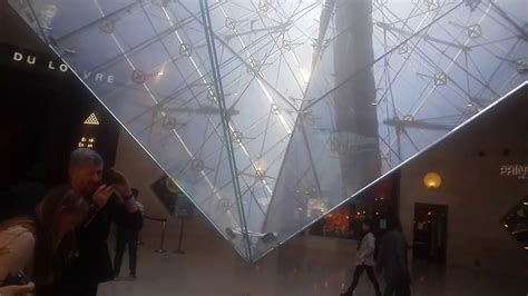 La Piramide Invertida Museo De Louvre Paris Youtube