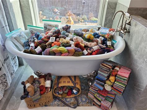 Yarn Stash : YarnAddicts