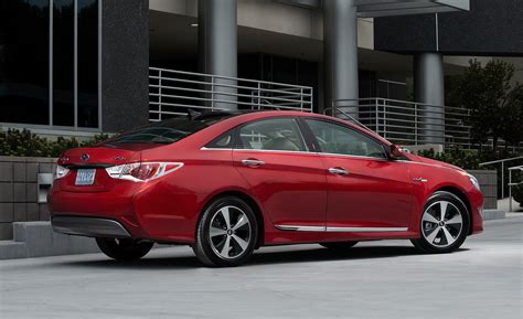 After 8 years and 162,000 miles, i still get 42 to 45 mpg fuel efficiency. Hyundai Sonata Hybrid 2013: Ahora con mayor recuperación ...