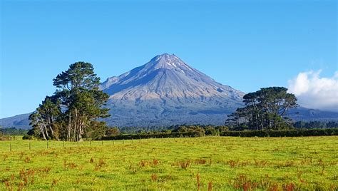 Mount Taranaki Is Just So Beautiful Rnewzealand