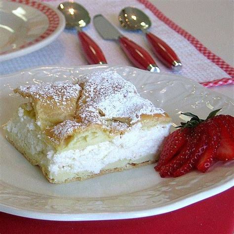 These keto holiday treats look and taste amazing! Polish Carpathian Mountain Cream Cake (Karpatka) | Recipe ...