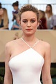 Brie Larson wears elegant ivory gown to the 2017 SAG Awards