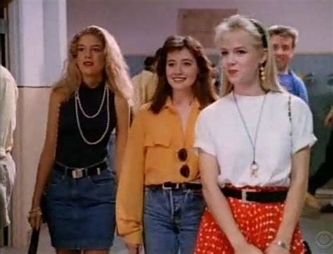 This 90s Fashion Trend We Simply Cannot Get Over And Do Miss Dearly