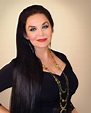 Crystal Gayle Sings Classic Country On New “You Don’t Know Me” Album