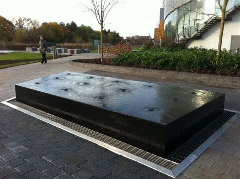 Fiberglass swimming pool water features: images of infinity fountains - Google Search | Water ...