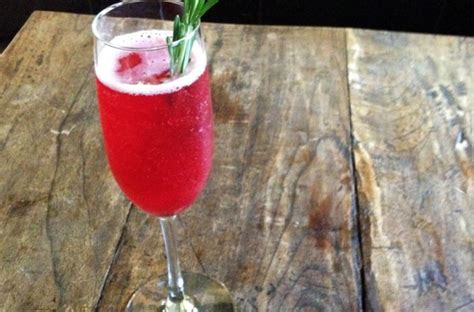 Sure, christmas is over come nye. Recipe :: Poinsettia Champagne Holiday Cocktail - Stylish ...