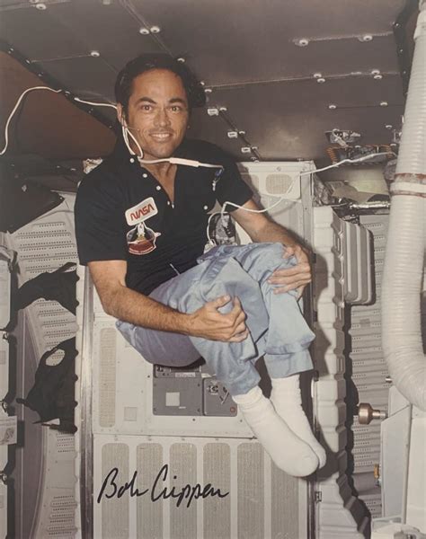 Astronaut Bob Crippen Signed Photo Gfa Authenticated