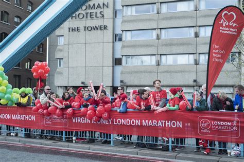 London Marathon 97 British Heart Foundations Heart Runn Flickr