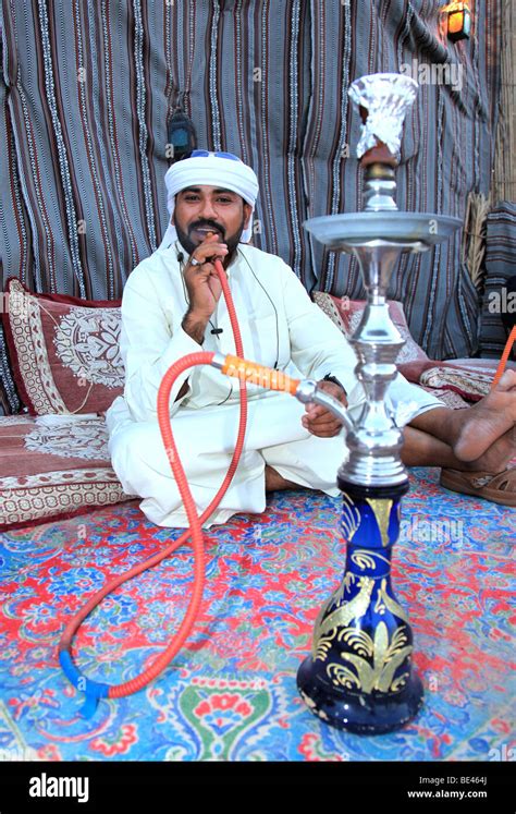 Arabia Hookah Smokers
