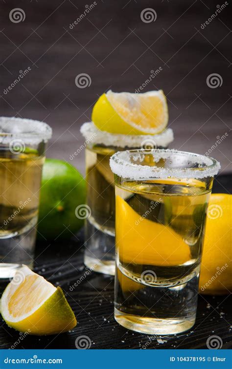 The Tequila Drink Served In Glasses With Lime And Salt Stock Image Image Of Fruit Agave