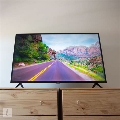 Tcl 50s425 50 Inch Roku Tv 2019 Review A 4k Tv Big On Value