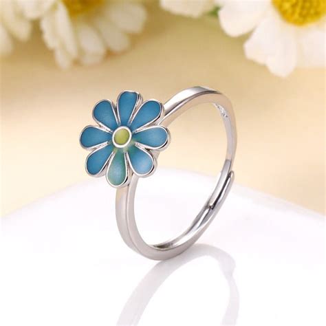 daisy fidget spinner ring sunflower anxiety ring for women etsy