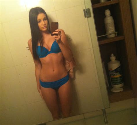 142.477 skinny brunette girlfriend vídeos gratuitos encontrados en xvideos con esta búsqueda. Super cute brunette looking great in her blue bikini ...
