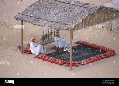 A Tent In The Desert Dubai Uae Stock Photo Alamy