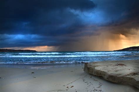 Stormy Beach by Jafar87 on DeviantArt | Sunset photos, Beach photos ...