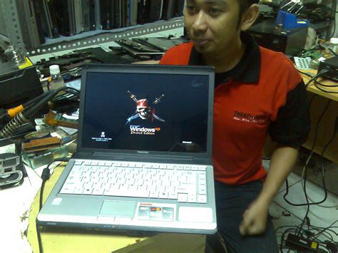 32 inci, 40 inci, atau 43 inci. Pakar Laptop: Memperbaiki motherboard laptop