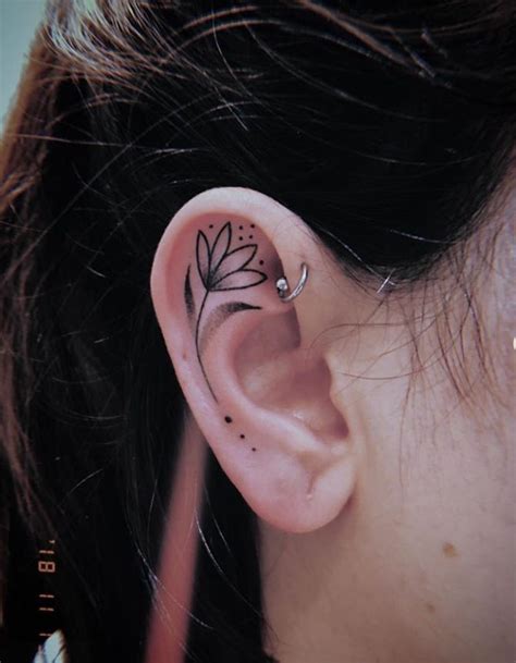 31 Delicate Tiny Ear Tattoos For Woman That Make You Unique Page 7 Of