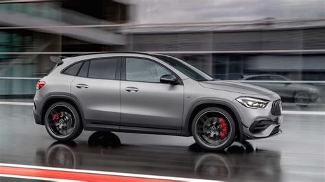 Novo Mercedes Amg Gla 45 2021 Vai De 0 A 100 Kmh Em 43 Segundos